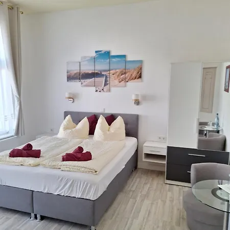 Kapitaen Schmuck 3* Borkum